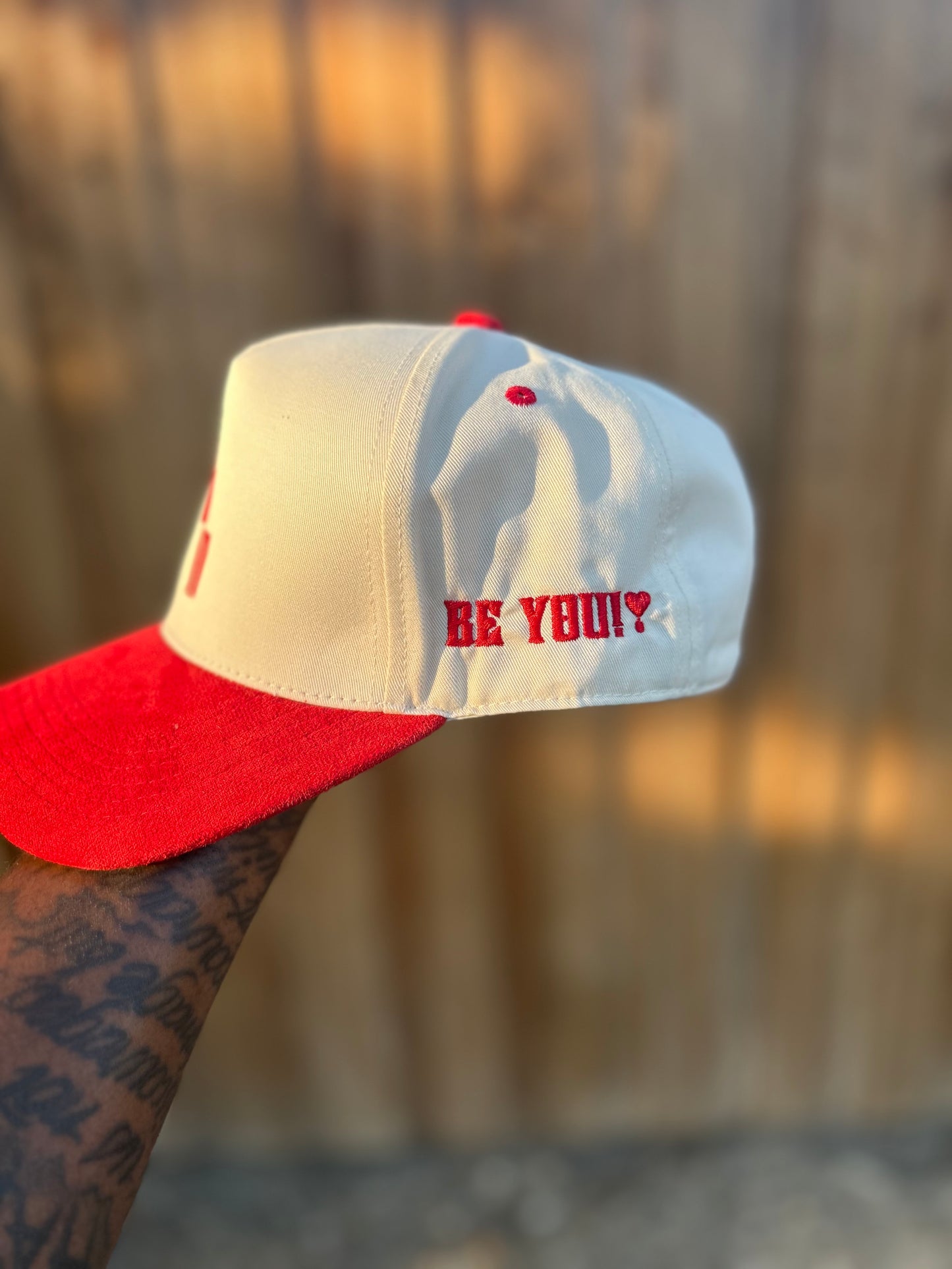 Hat (KOV)