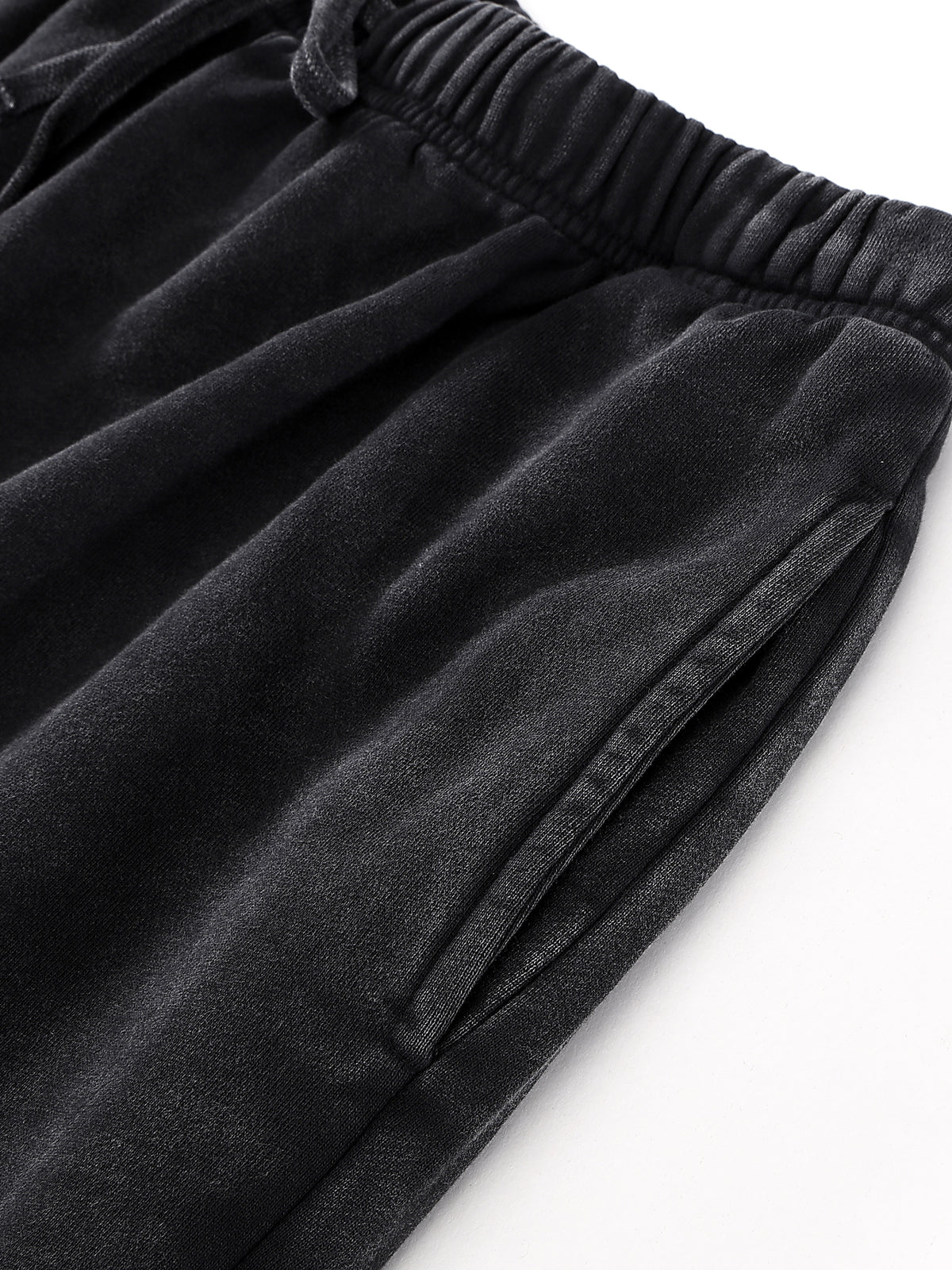 Snow Washed Raw Hem Shorts